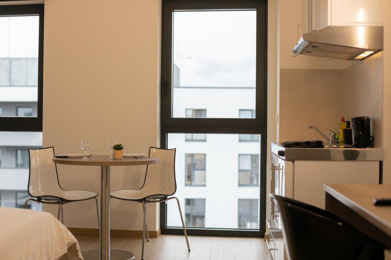 דירות אש-סור-אלזט Modern Chic Immaculate Studio Near City Center Belval מראה חיצוני תמונה